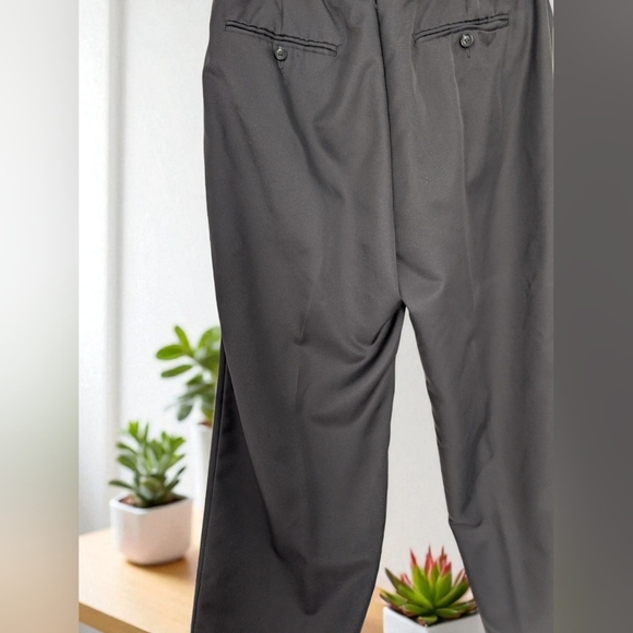 Croft And Barrow Charcoal Dress Pants for Men 34x 32 (EUC) - Picture 8 of 12